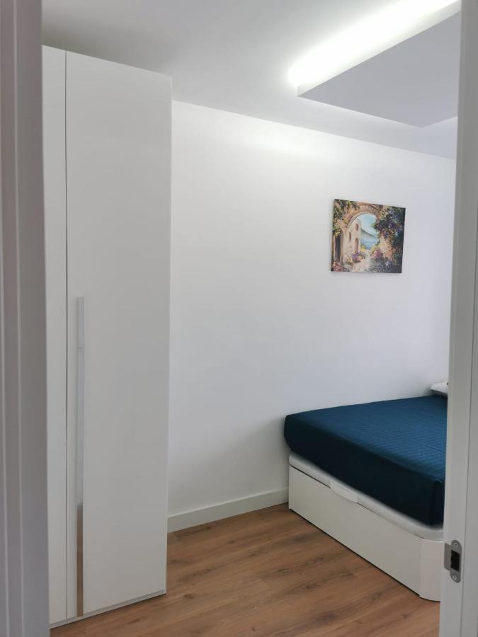Atico Lägenhet Terrassa Exteriör bild